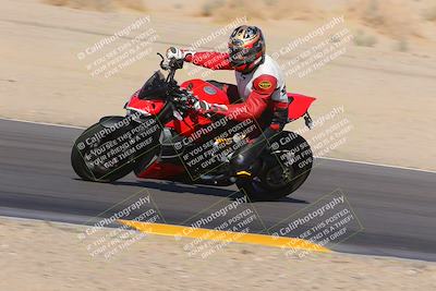 media/Oct-08-2022-SoCal Trackdays (Sat) [[1fc3beec89]]/Turn 9 Inside (10am)/